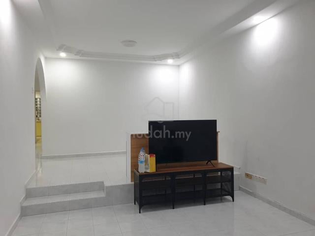 SS14 Single Storey House For Sale, Walking Distance to LRT, Renovated 1