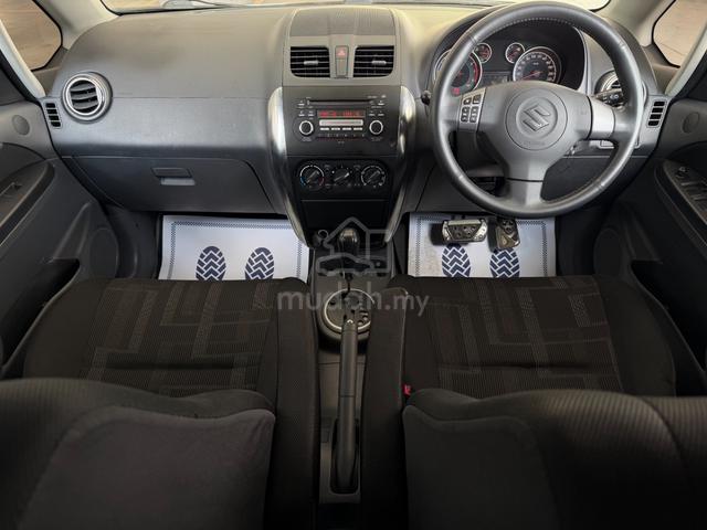 Suzuki SX4 1.6 (A) HATCHBACK TIP-TOP CONDITION - 4