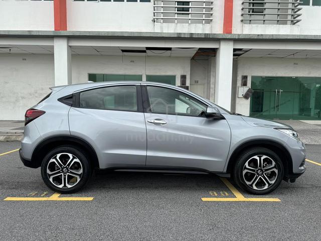 2020 Honda HR-V 1.8 V RS FACELIFT LEATHER NEW TYRE - 4