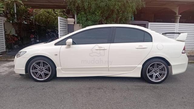 2008 Honda CIVIC 1.8 I-VTEC (A) - 4