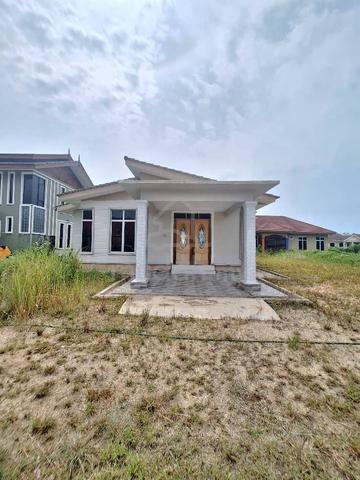[Rumah Baru+Hot Area] Banglo Setingkat Alor Tempoyak,Balai Besar 1