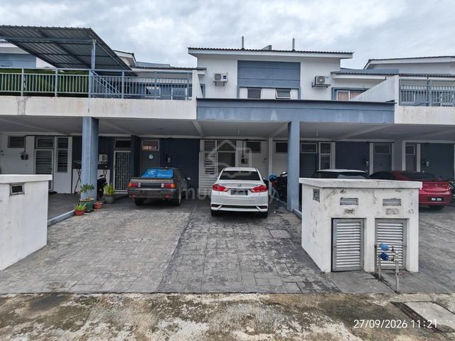 Town House (Ground Floor) @ LBS Simfoni, Puncak Alam Selangor 1