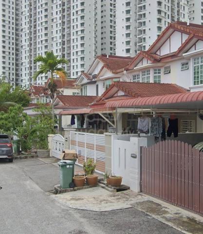Double storey foreigner unfurnished 1
