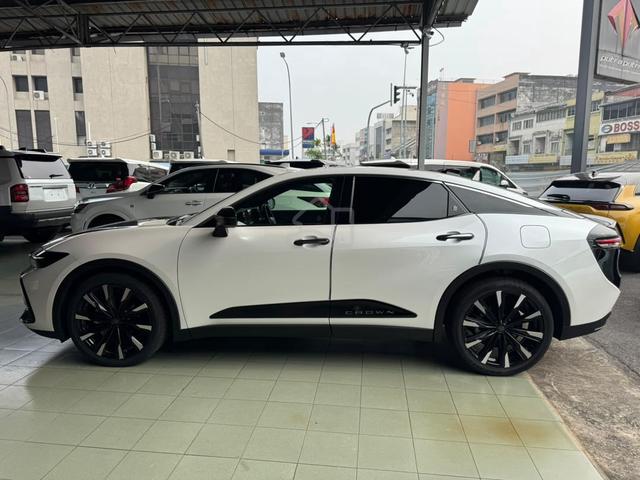2023 Toyota CROWN 2.4 CROSSOVER RS ADVANCED (A) - 3