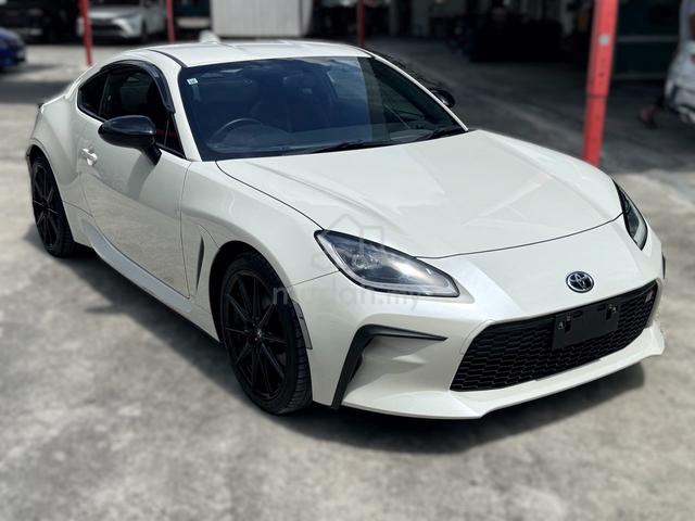 2022 Toyota GR86 2.4 RZ PANDA (A) TIPTOP MUSTVIEW - 4