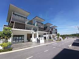 (Conerlot Available)Freehold gated & guard 0% d/p 3sty Villa Cyberjaya 1