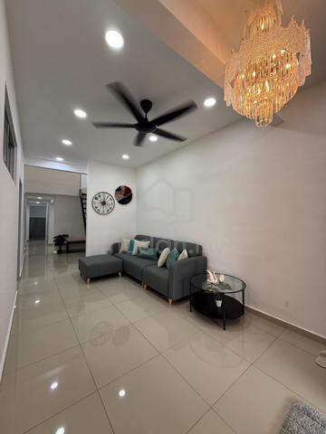 Ujong Pasir 1sty Terrace House 4room 4bath 20x75 FREEHOLD new renovate 1