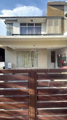 (Direct Owner) - Nusa Idaman 8 End Lot House for Rent - 1