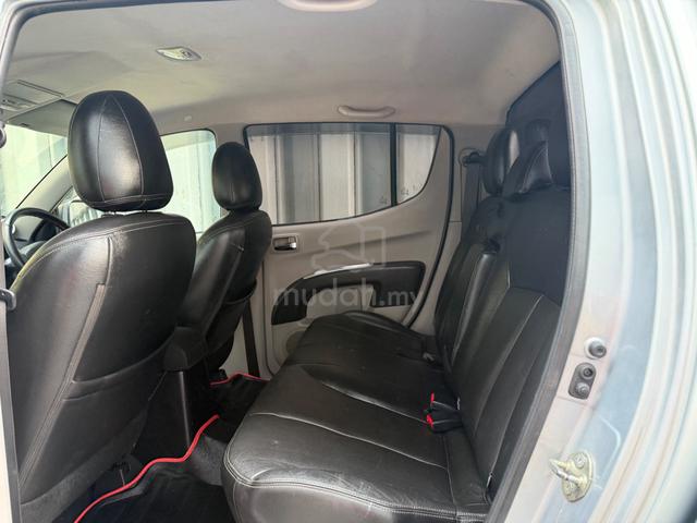 2013 Mitsubishi TRITON 2.5 VGT EURO 4x4 Turbo - 5