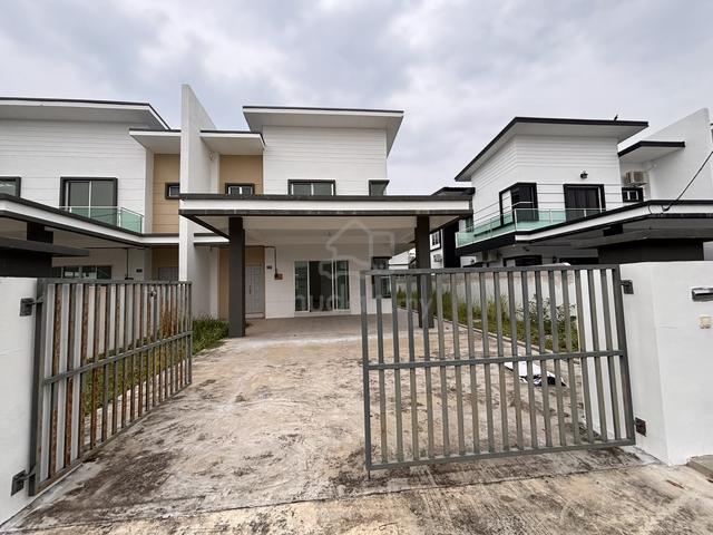 2 storey semi d house for sell 1