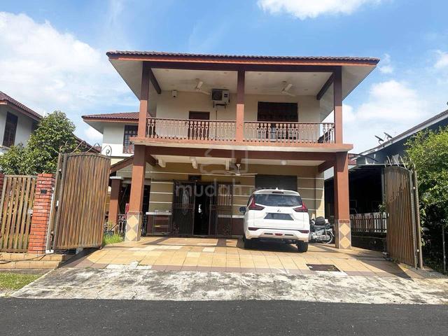 Gated & Guarded Bungalow Kota Seriemas 1