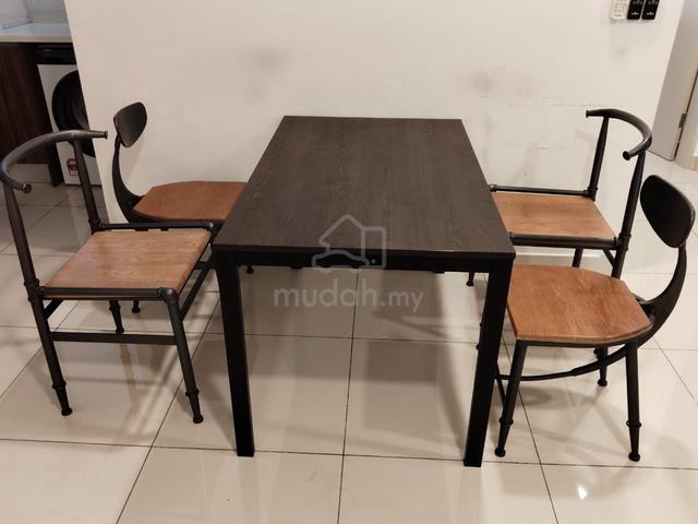 Carousel Image Selected