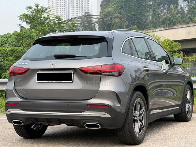 MERCEDES BENZ GLA250 2.0 AMG (a) FULL SERVICE 21K - 2