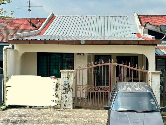 [RENOVATED] Single Storey BK 1 Bandar Kinrara Puchong 1