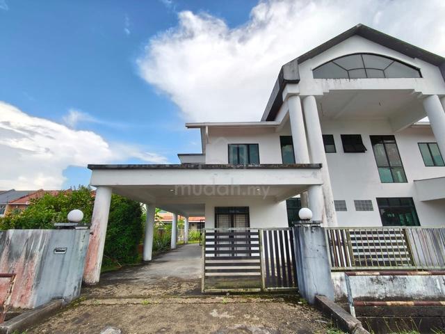 Double Storey Semi-D House FOR SALE 1