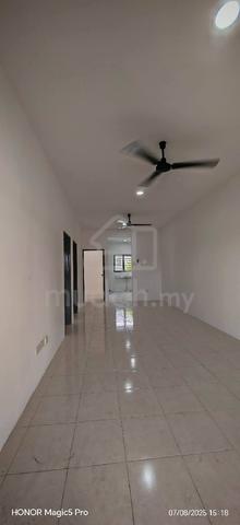 Rumah Teres Setingkat Taman Residensi Mesra 2, Gurun 1