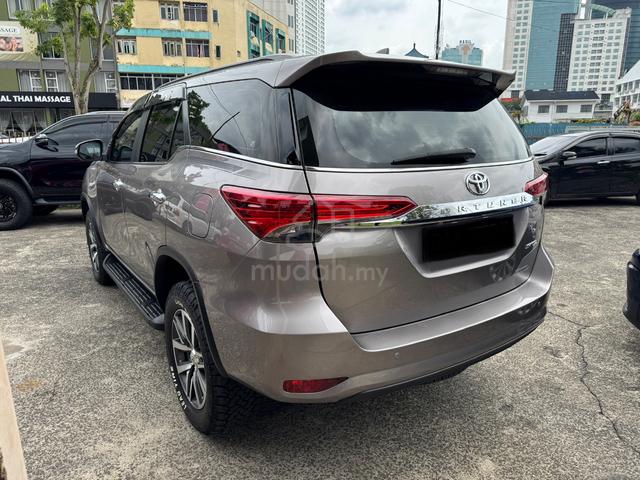 2016 Toyota FORTUNER 2.7 V TGN51R ENHANCED (A) - 4