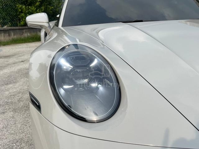2021 Porsche 911 3.7 TURBO S Mileage 7k 650Hp - 2
