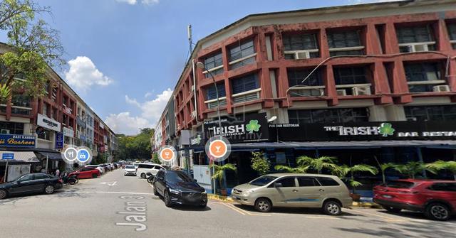 【旺店出租】Limited Corner Lot at Taman Danau Desa Best Location 1