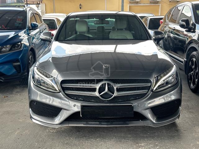 2018 Mercedes Benz C200 2.0 AMG LOW MILAGE! - 1