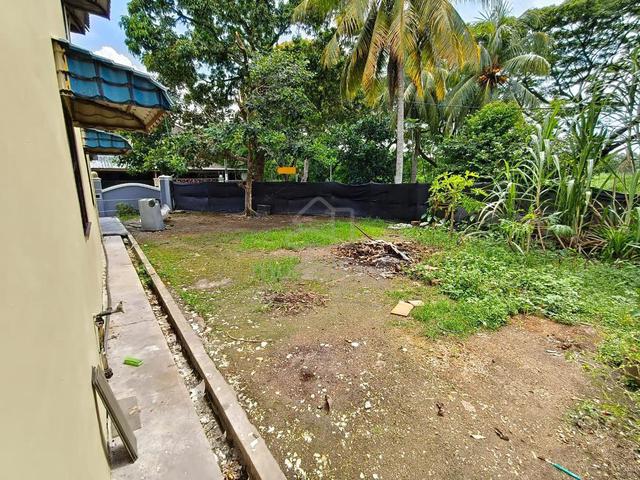 Full Loan Seri Alam Low Cost Double Storey Terrace Corner House masai 1