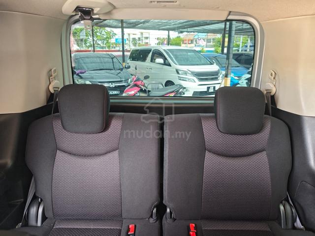 2013 Nissan SERENA FULL SPEC 2.0 (AUTO) - 5
