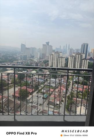 Residensi Max 1
