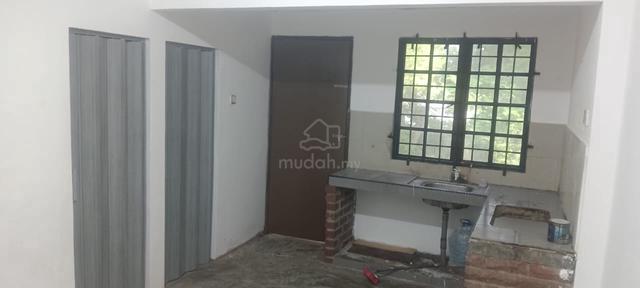 rumah teres 2 tingkat untuk dijual 1