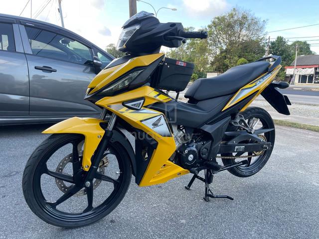 Rs 150 Rim Gold Honda RS 150(2021) - Motorcycles for sale in Kuala Terengganu, Terengganu