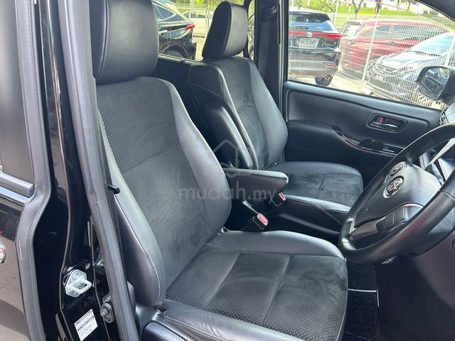 2021 Toyota VOXY 2.0 ZS KIRAMEKI III (A) - 5
