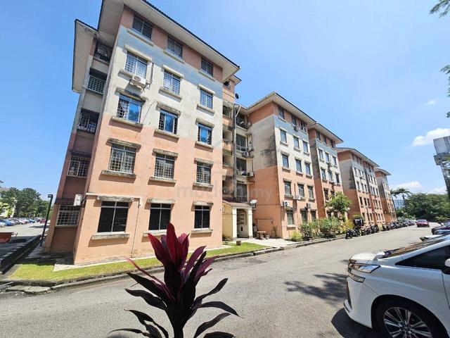 Pangsapuri Suria (Taman Kinrara) 1