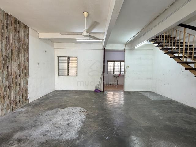 Jalan RP 10 Rawang Perdana 2 1