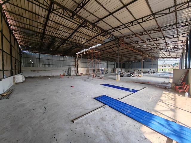 Sg Buloh few difference layout warehouse factory rent ldp dash plus 1