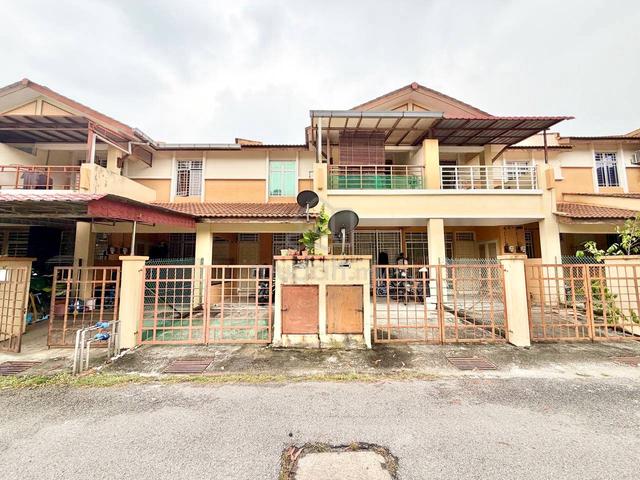 (FULL LOAN|RENO)- Townhouse Taman Seri Pristana SP 5, Sg Buloh 1