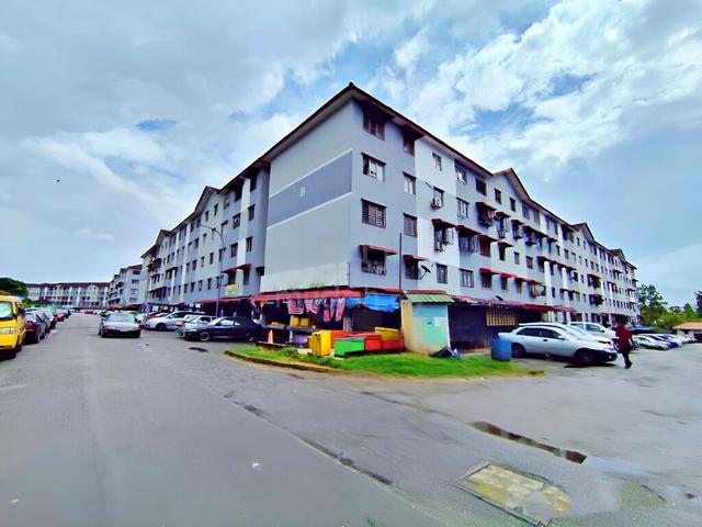 Teratai Apartment 2