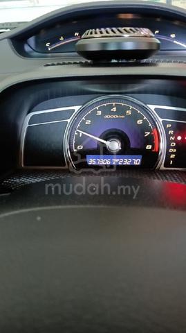2010 Honda CIVIC 1.8 i-VTEC (A) - 3