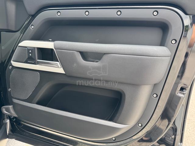 2021 Land Rover DEFENDER 110 P300 MERIDIEN / 5A - 5