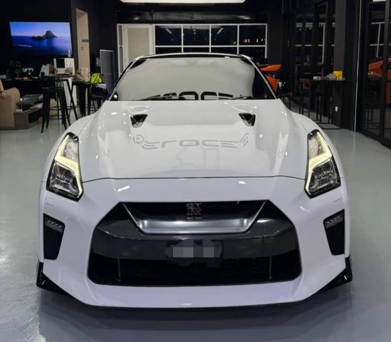 2017 Nissan GT-R 3.8 RECARO (A) - 2