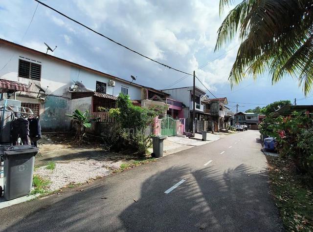 Taman Mas Kulai Double Storey Low Cost House 1