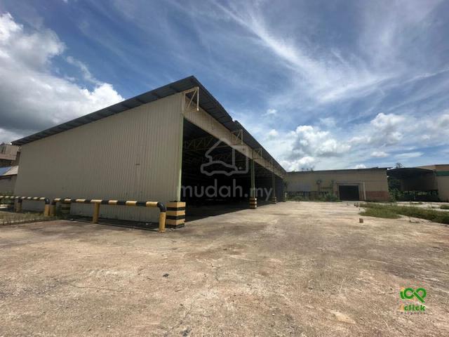 377,759 sq ft Merbok Heavy Industrial Facility for Sale or Rent 1
