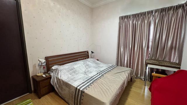 Bay Laurel @ Country Garden Danga Bay 1