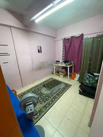 Bilik Sewa - Pusat Komersil Seksyen 7, Shah Alam (Wanita Sahaja) 1