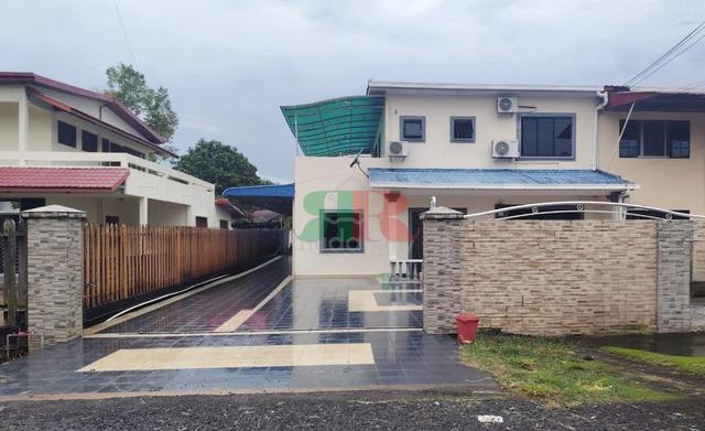 D/S Semi-Detached House, Taman Pick Yard, Jalan Mawar, Tawau 1