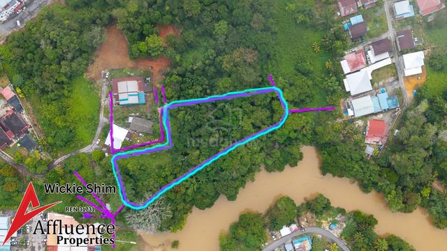 Mixed Zone land at Serian Town District 1