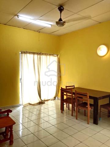 Fawina Court 3