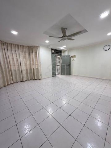 Taman Daya Double Storey House For Sale 1