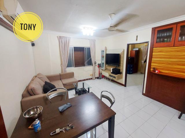 Sri Ivory (Sri Ivori) Apartment 1