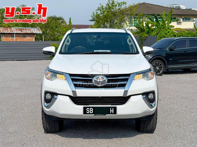 2019 Toyota FORTUNER 2.4 VRZ 4X4 2GD-FTV (A) - 1