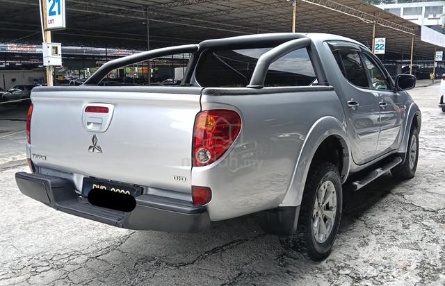 *13 Mitsubishi TRITON 2.5 VGT (A) 4X4 1OWNER - 4