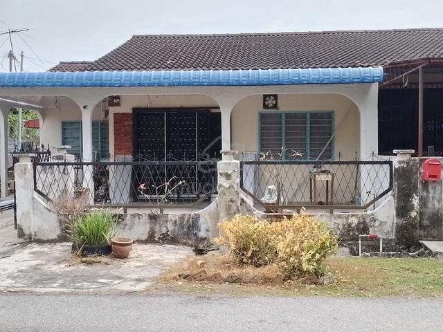 Taman Permai Jaya Huge Corner unit with land - Rent 1